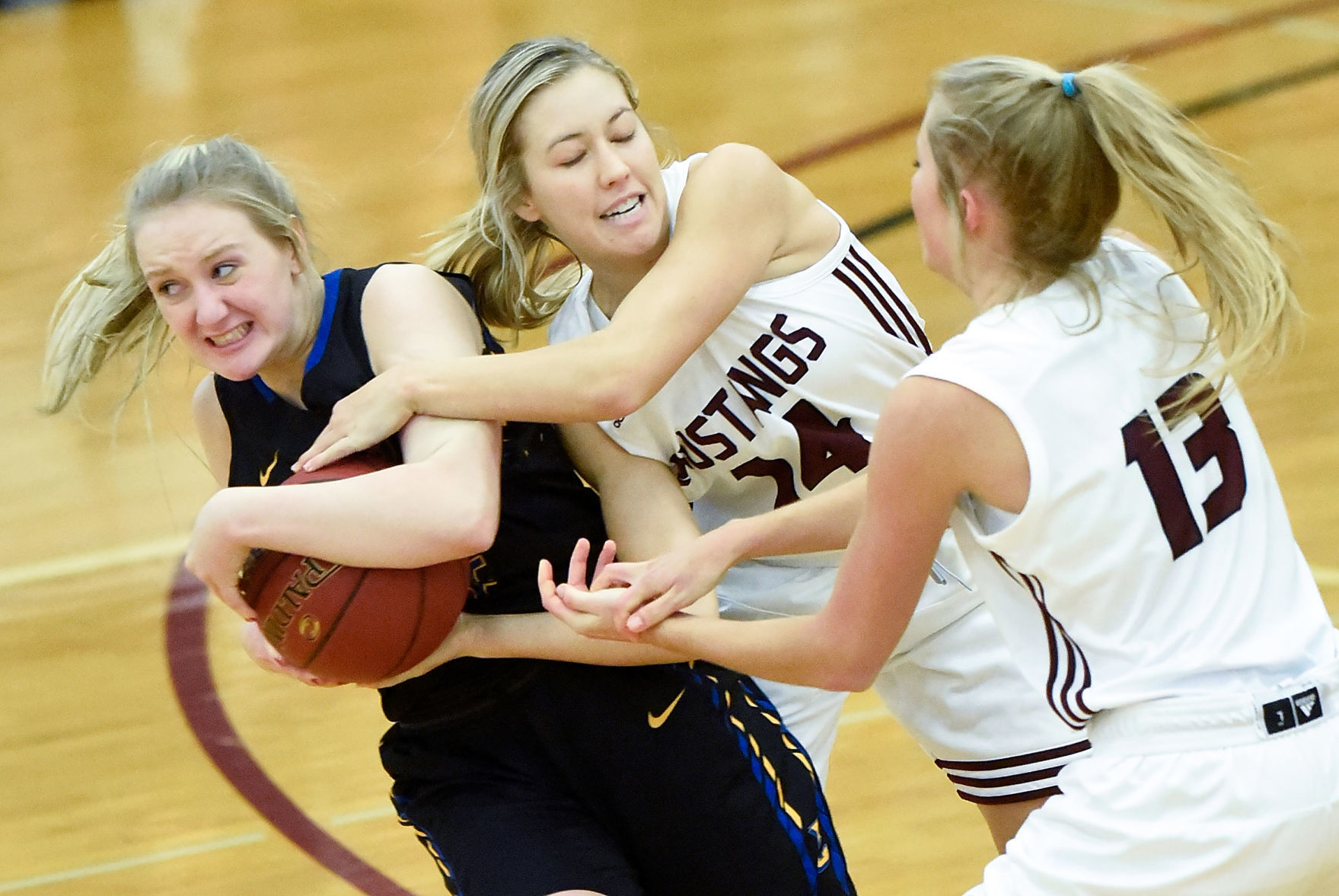 Basketball Briar Cliff at Morningside